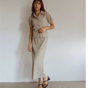 All:Row Crinkle Skirt